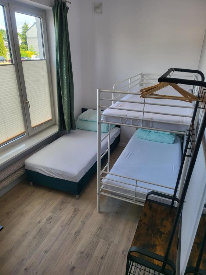 Rooms4Rest Wiertnicza - Private Rooms For Tourists - Atr Consulting Sp, Z O,O, Warszawa Eksteriør billede