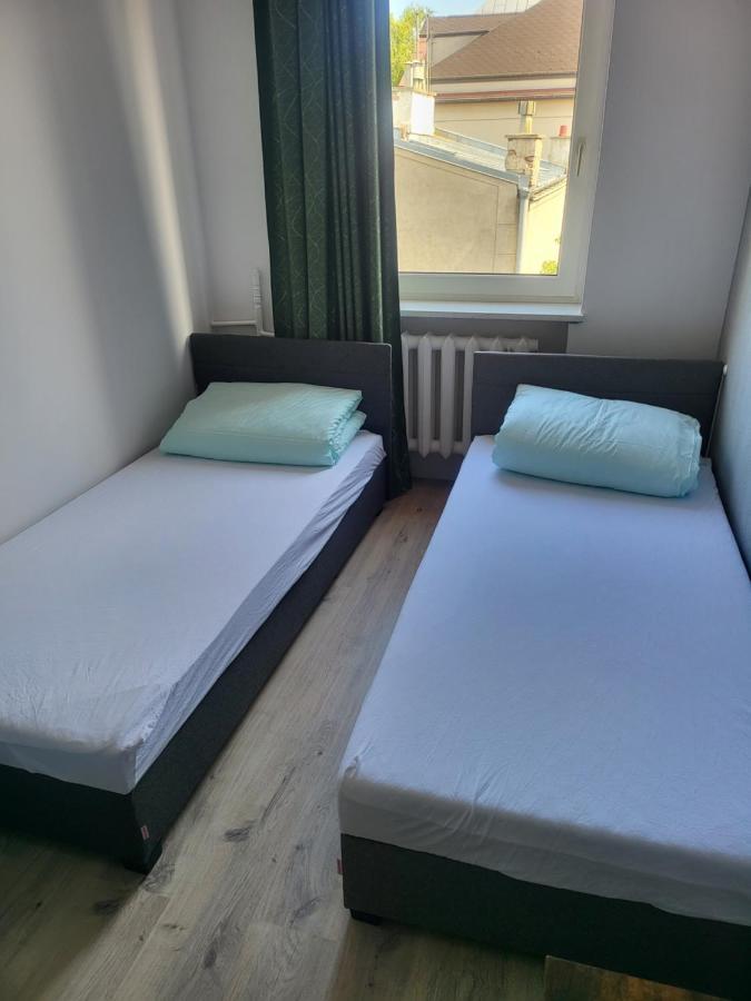 Rooms4Rest Wiertnicza - Private Rooms For Tourists - Atr Consulting Sp, Z O,O, Warszawa Eksteriør billede