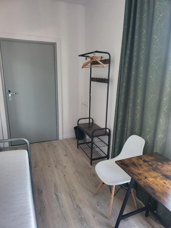 Rooms4Rest Wiertnicza - Private Rooms For Tourists - Atr Consulting Sp, Z O,O, Warszawa Eksteriør billede