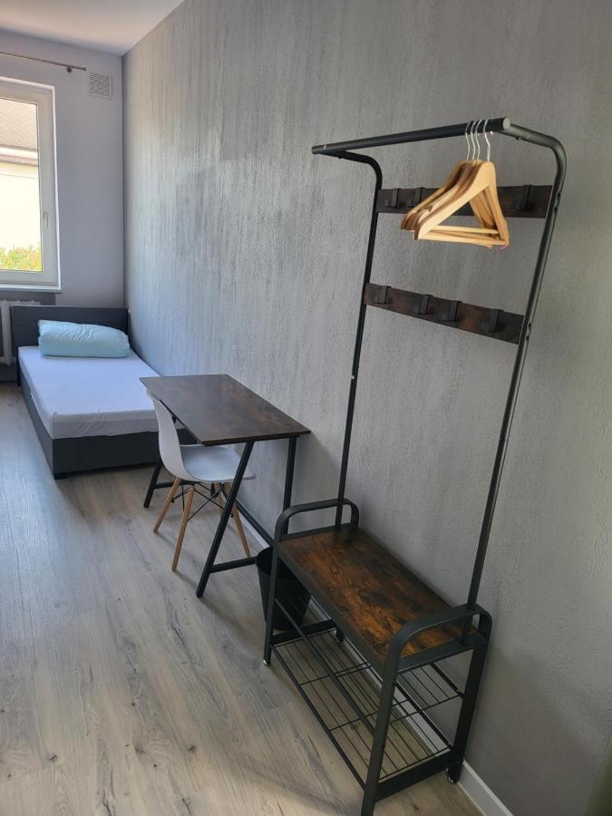 Rooms4Rest Wiertnicza - Private Rooms For Tourists - Atr Consulting Sp, Z O,O, Warszawa Eksteriør billede